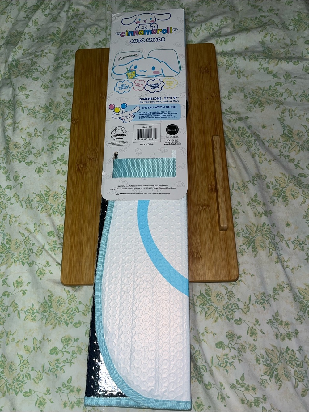 Sanrio Cinnamoroll Light Blue and White Car Sun Shade - Picture 3 of 3